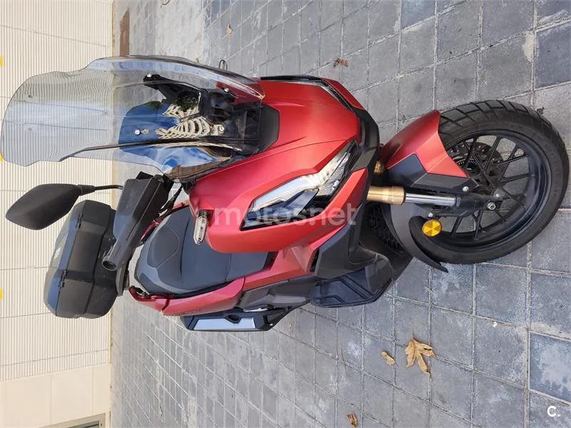 Honda ADV 350 – Vista 3