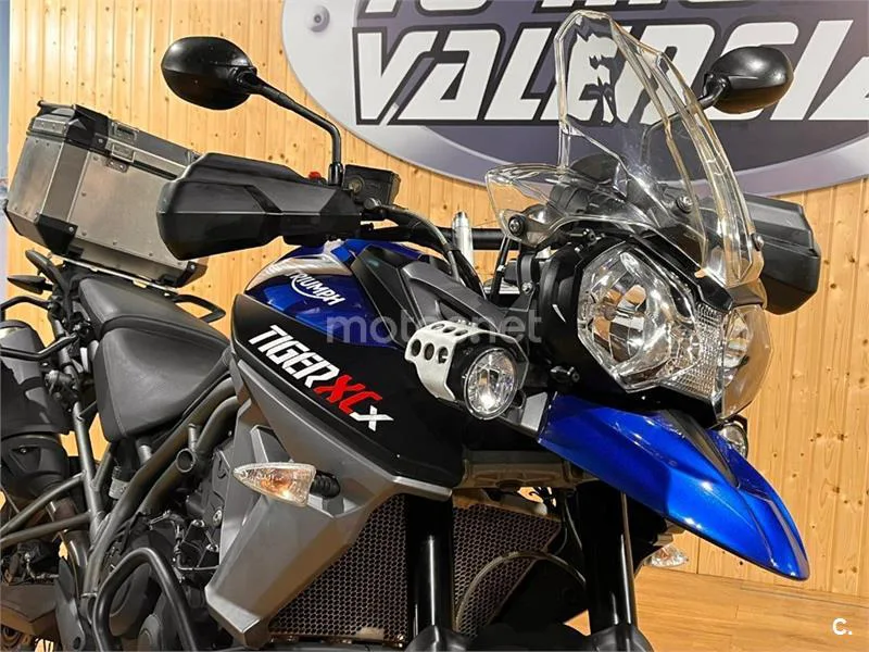 Triumph Tiger 800 XCX – Vista 17