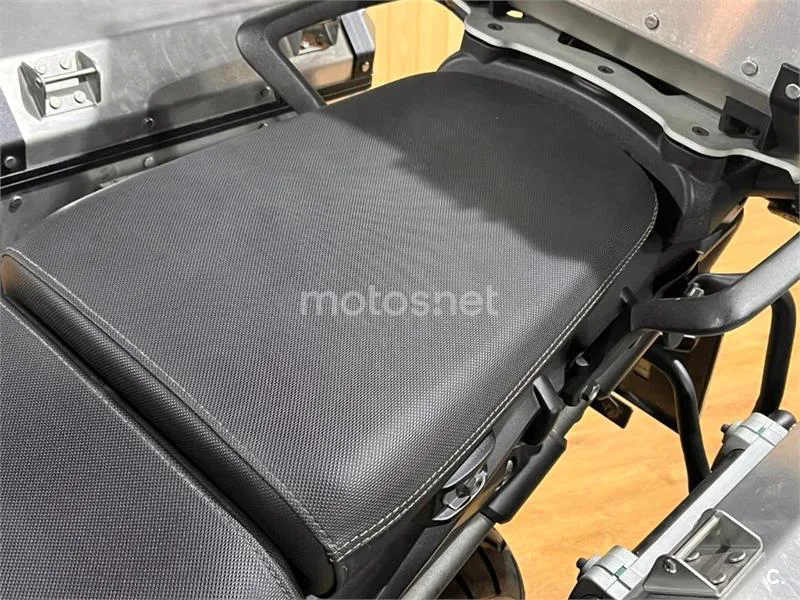Triumph Tiger 800 XCX – Vista 48