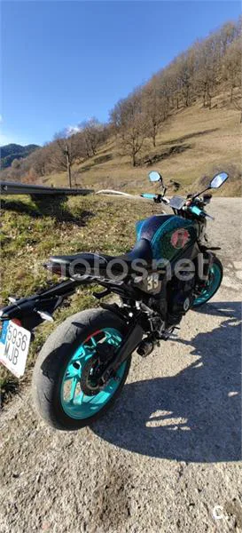 Yamaha MT-09 – Vista 19