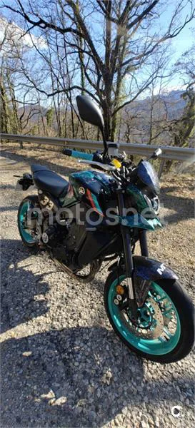 Yamaha MT-09 – Vista 9