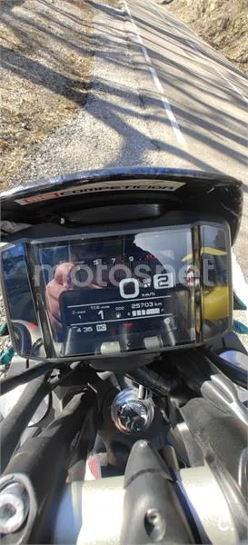 Yamaha MT-09 – Vista 10