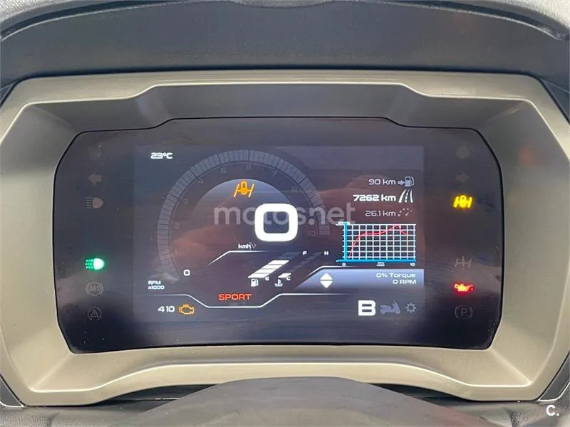Piaggio MP3 400 – Vista 14