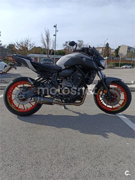 Yamaha MT-07 – Vista 2