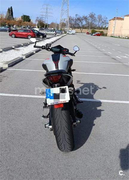 Yamaha MT-07 – Vista 3