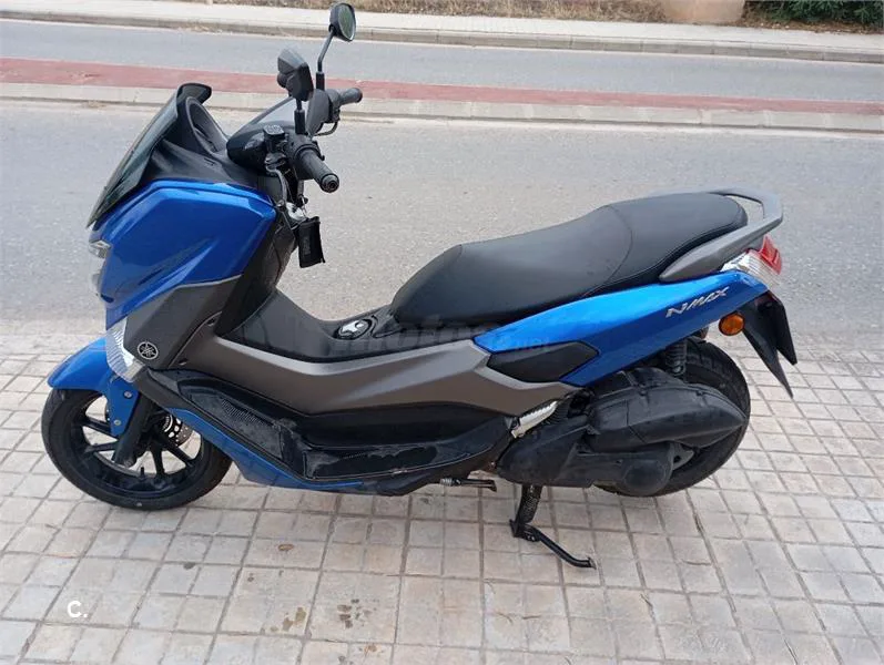 Yamaha NMAX – Vista 2