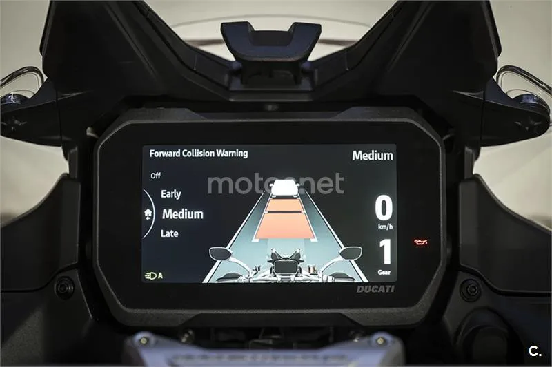 Ducati Multistrada V4 – Vista 11