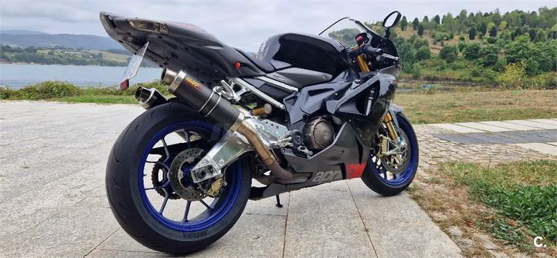 Aprilia RSV 1000 R 6850 € 2007 Lugo - 2