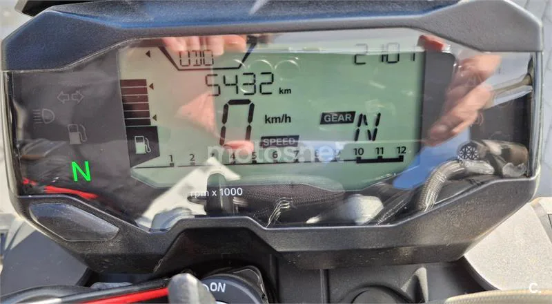 BMW G 310 R – Vista 8
