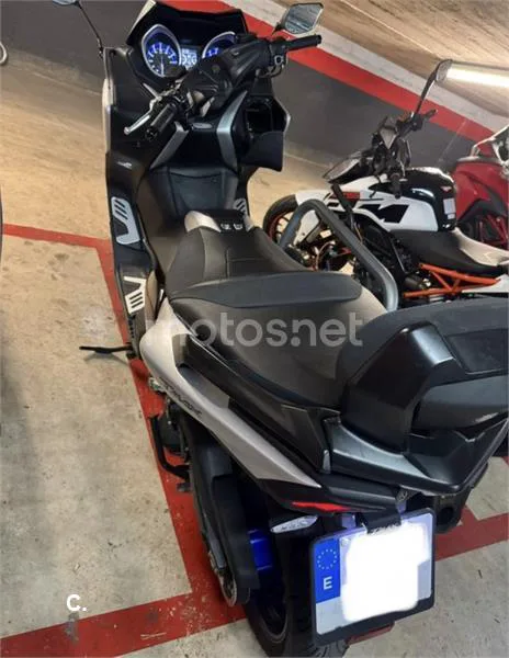 Yamaha TMAX 530 – Vista 3