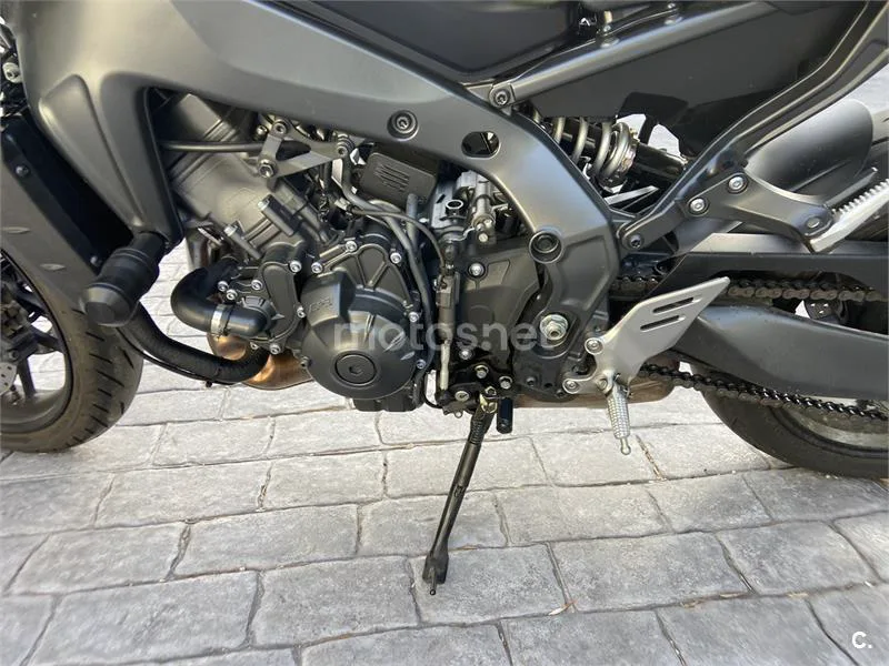 Yamaha MT-09 – Vista 5