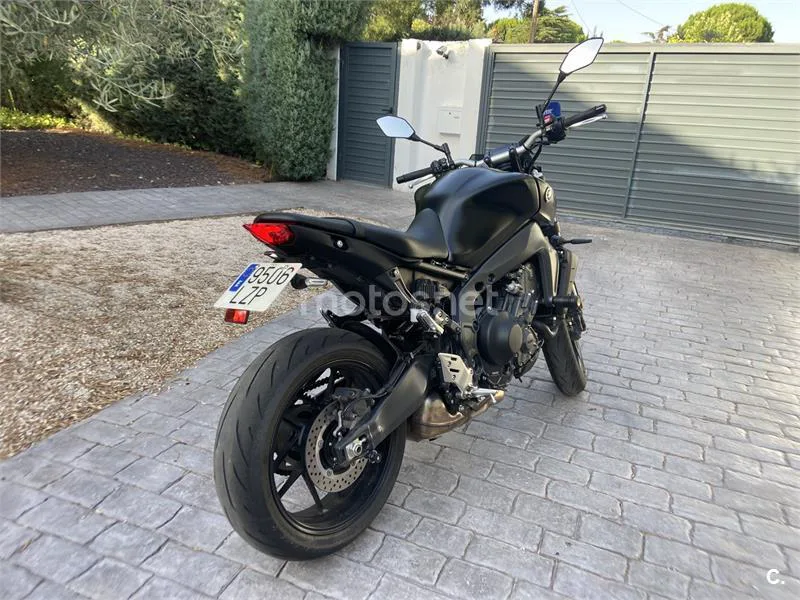 Yamaha MT-09 – Vista 6