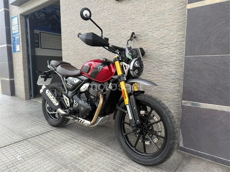Triumph Scrambler 400 X – Vista 7