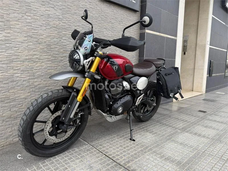 Triumph Scrambler 400 X – Vista 8