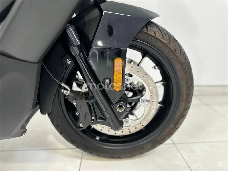 Voge SR4 Max – Vista 15