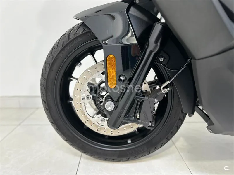 Voge SR4 Max – Vista 20
