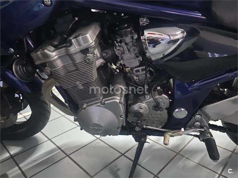 Suzuki Bandit 600 – Vista 8