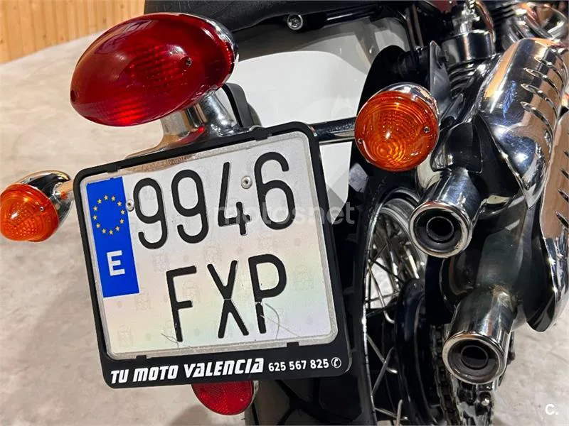 Triumph Scrambler EFI – Vista 15