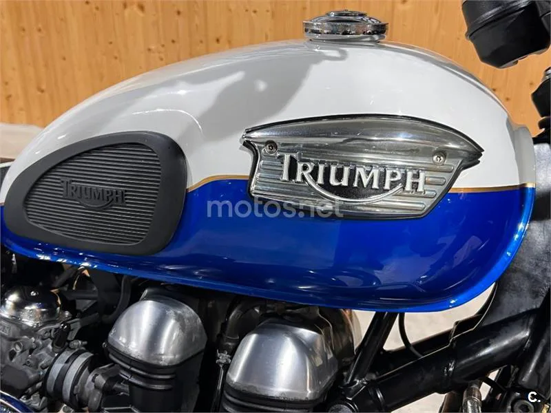 Triumph Scrambler EFI – Vista 19