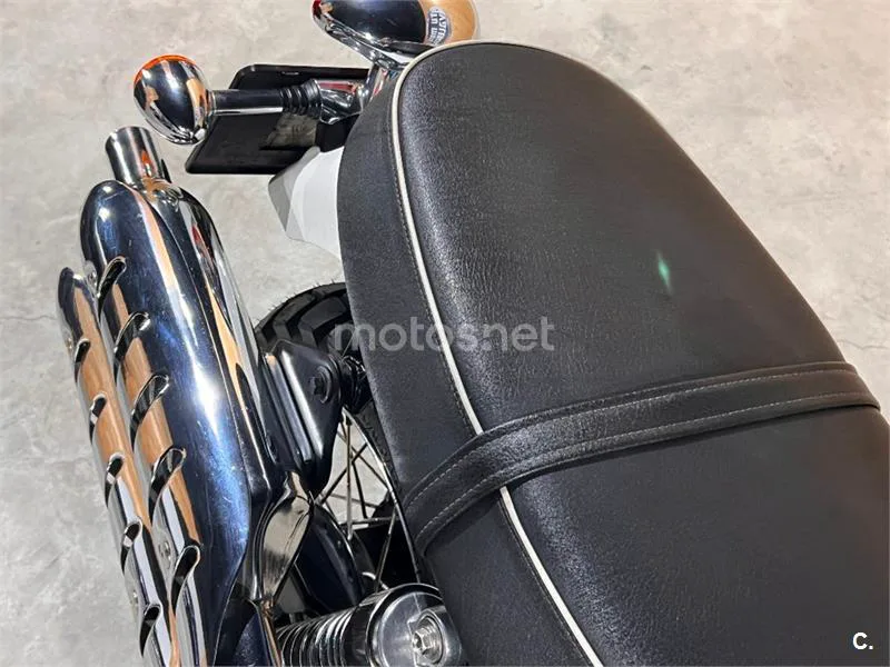 Triumph Scrambler EFI – Vista 22