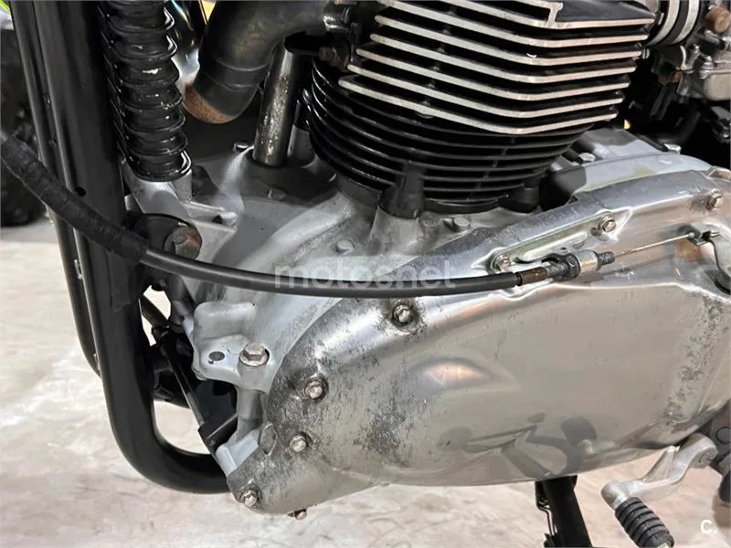 Triumph Scrambler EFI – Vista 33