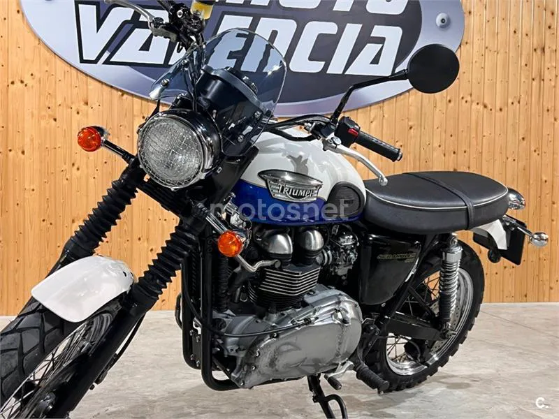 Triumph Scrambler EFI – Vista 42