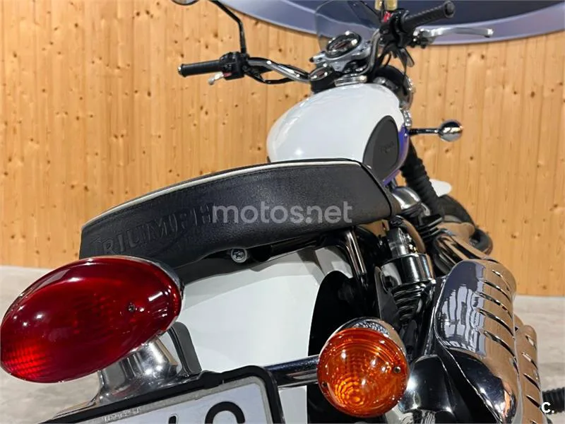 Triumph Scrambler EFI – Vista 55