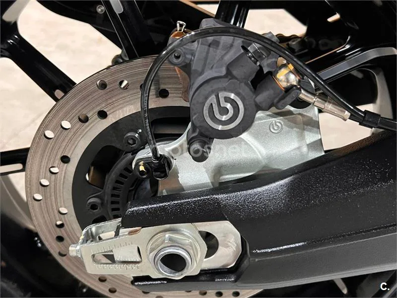 Ducati Scrambler – Vista 22