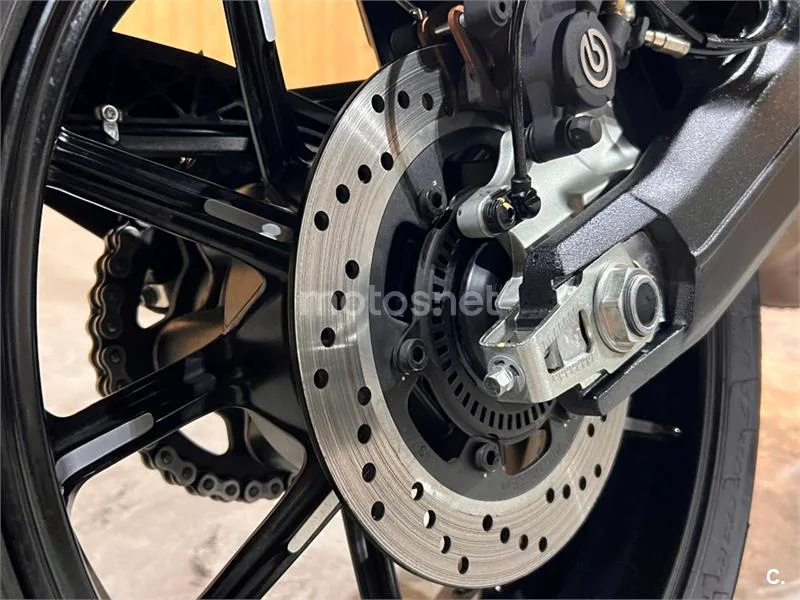 Ducati Scrambler – Vista 23
