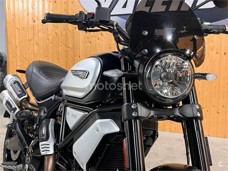 Ducati Scrambler – Vista 33