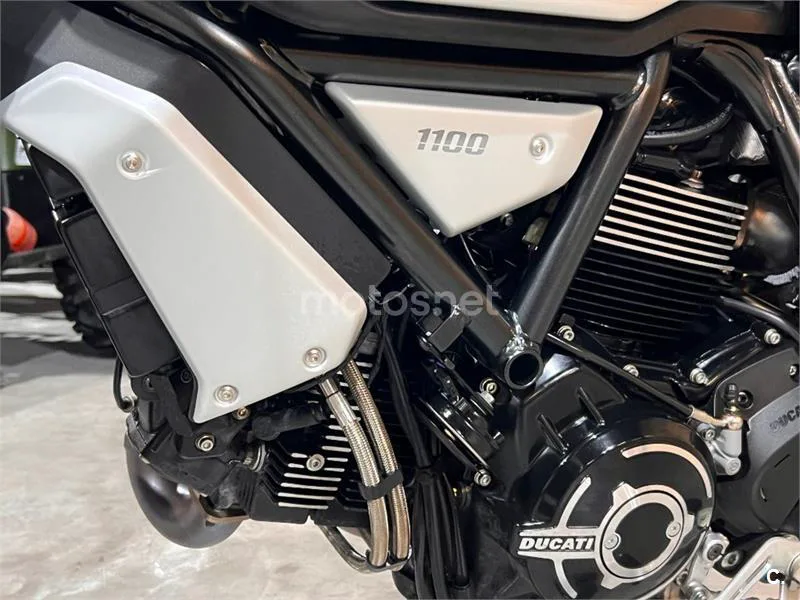 Ducati Scrambler – Vista 45