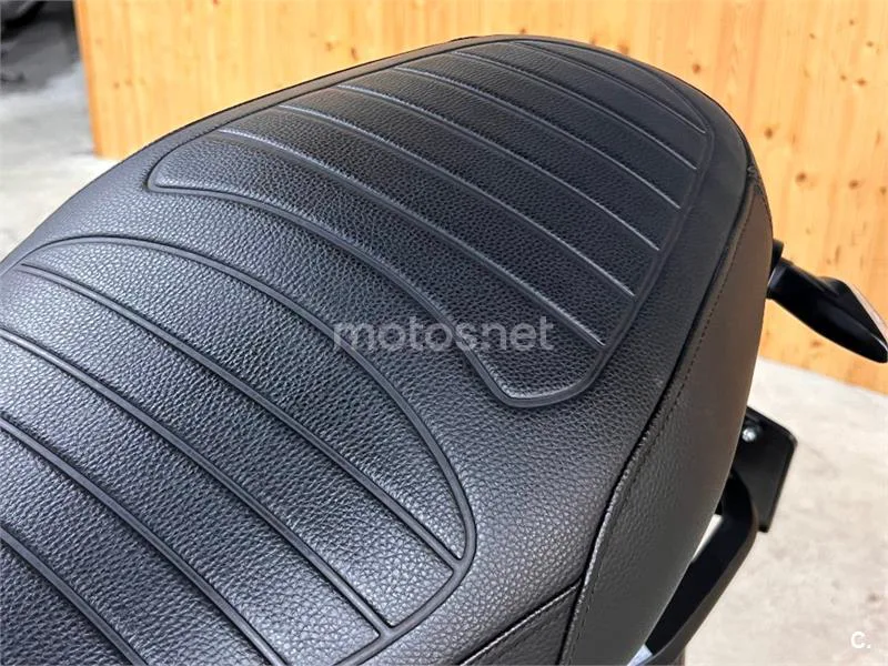 Ducati Scrambler – Vista 48