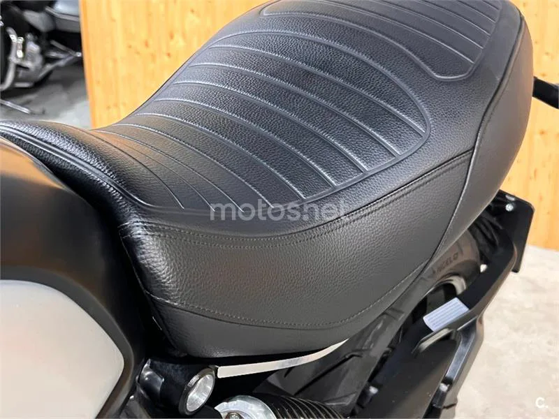 Ducati Scrambler – Vista 49