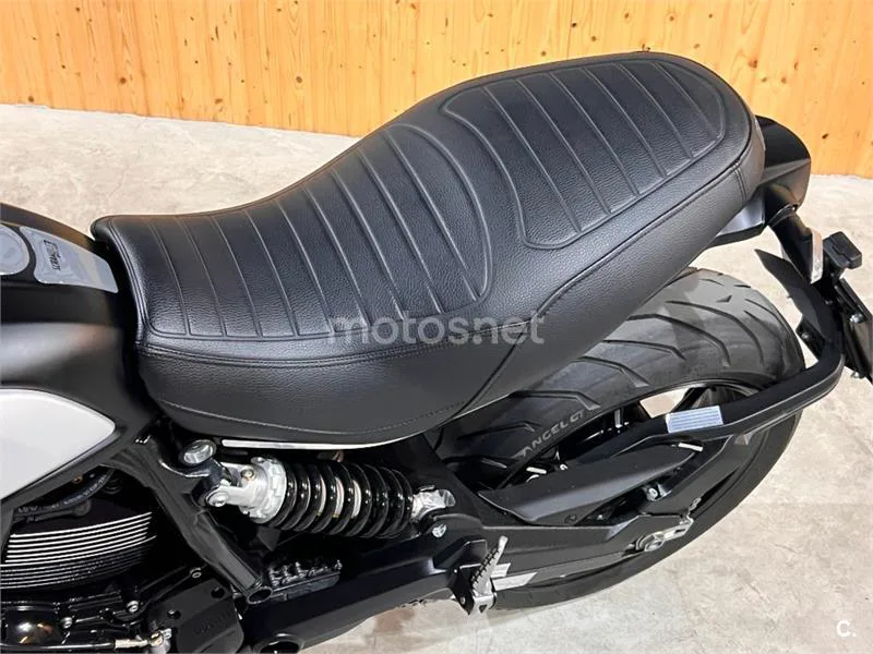Ducati Scrambler – Vista 55