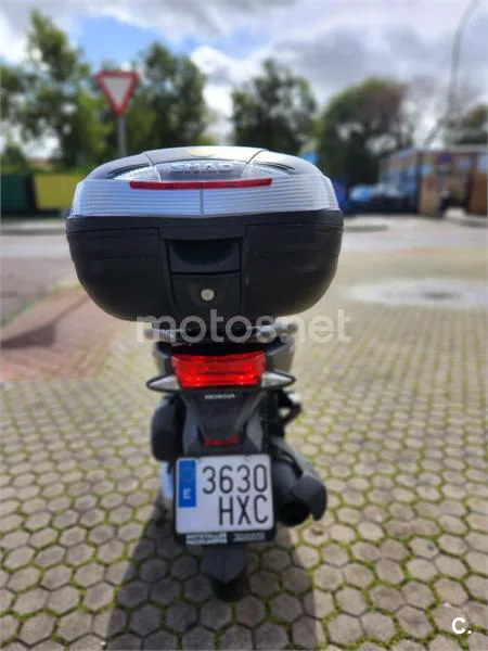 Honda PCX 125 – Vista 5