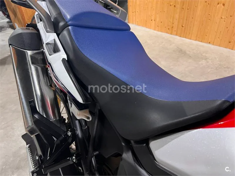 Honda CRF 1000L Africa Twin – Vista 22