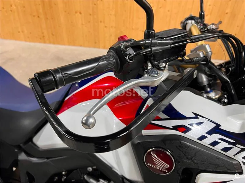 Honda CRF 1000L Africa Twin – Vista 23