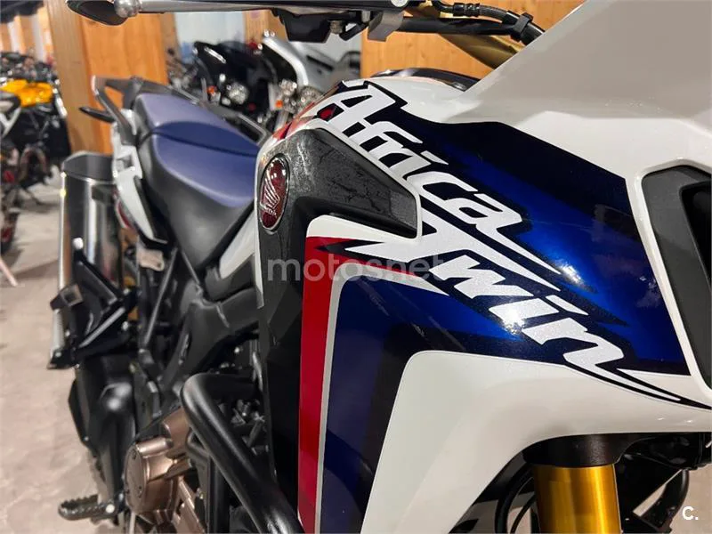 Honda CRF 1000L Africa Twin – Vista 25