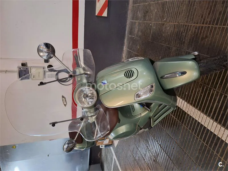 Vespa LX 125 – Vista 6
