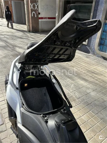 Yamaha TMAX 530 – Vista 7