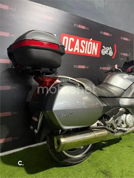 Honda NT 700 Deauville – Vista 5