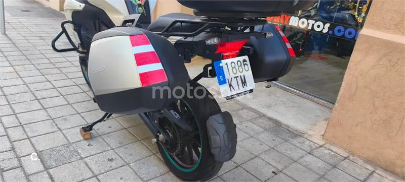 Benelli TRK 502 – Vista 63