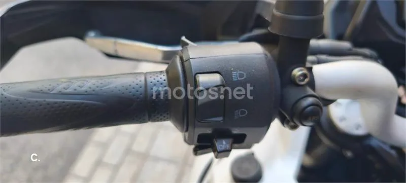 Benelli TRK 502 – Vista 67