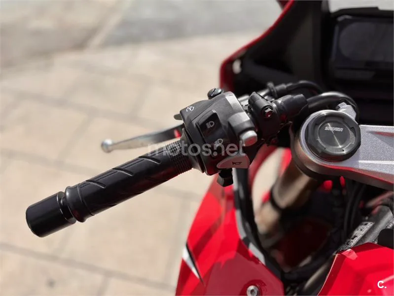 Honda CBR 650 R – Vista 17