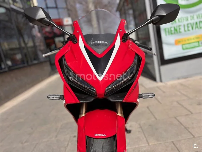 Honda CBR 650 R – Vista 6