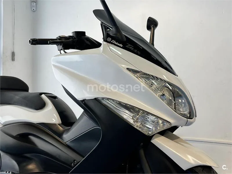 Yamaha TMAX 500 – Vista 3