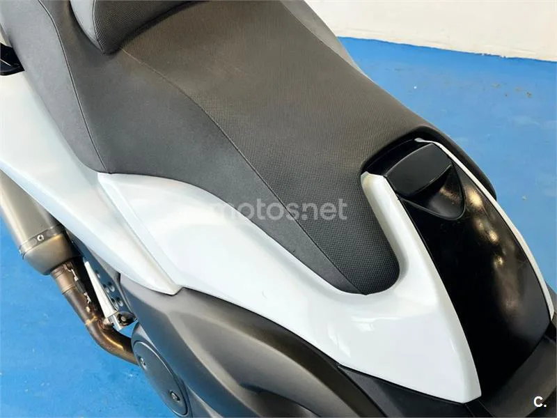 Yamaha TMAX 500 – Vista 24