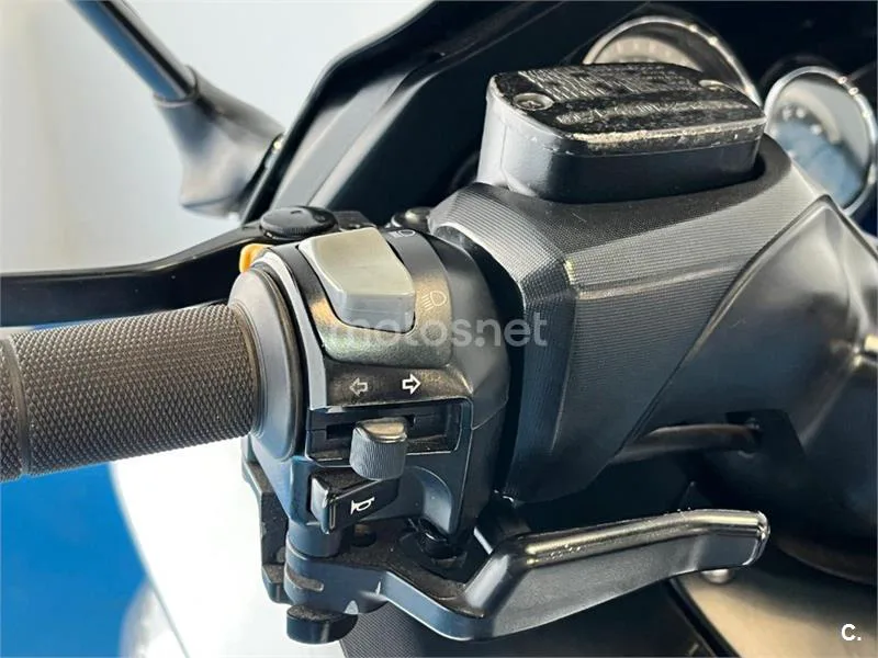 Yamaha TMAX 500 – Vista 39