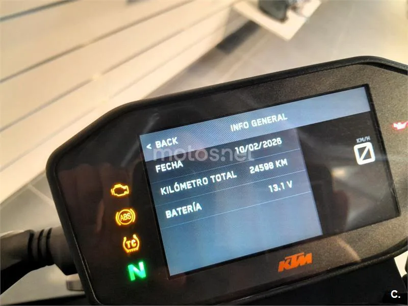 KTM 790 – Vista 4