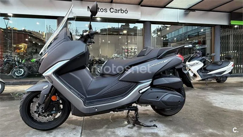 SYM Maxsym 400 – Vista 5